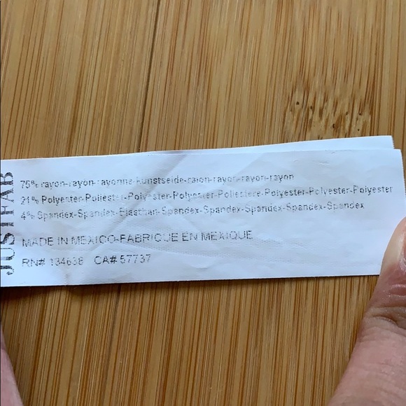 Justfab Scoop Neck Sweater - Picture 3 of 3